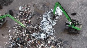 На этой свалке никто не выживет | Машины для предварительной шлифовки зубов и дробления автомобилей