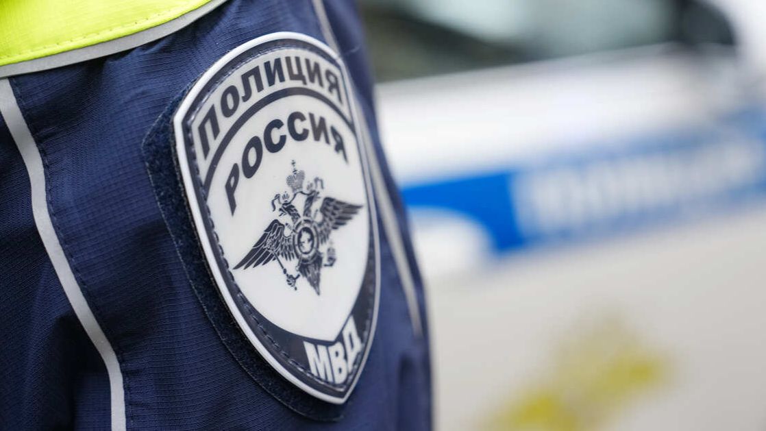 Москвичка задержана за поджог коробки с петардами под машиной смотреть онлайн