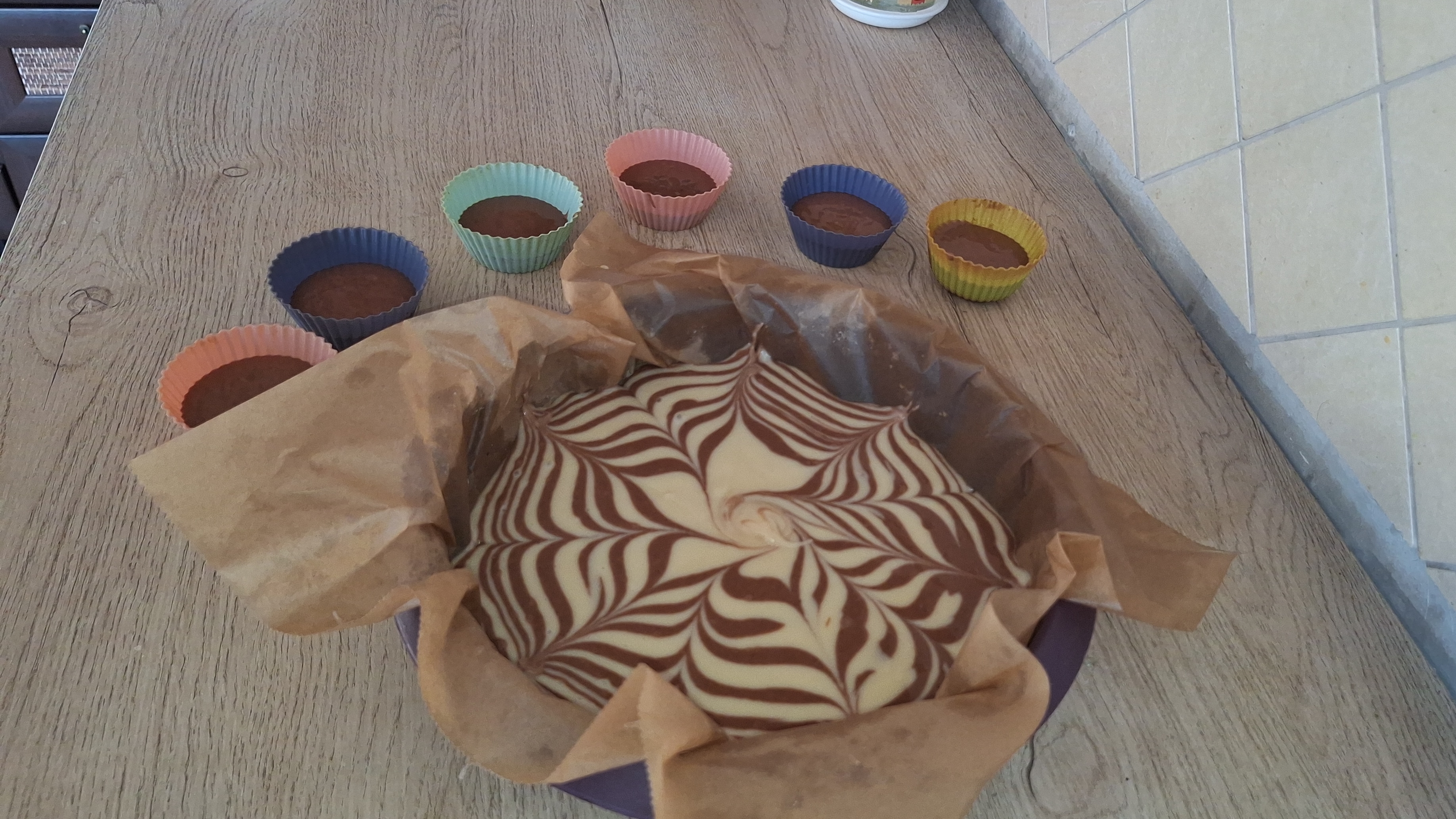 Быстрый, вкуснейший и бюджетный пирог "Зебра". Очень сочный, всегда получается. смотреть онлайн