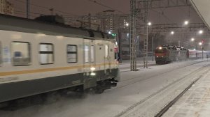 вихрем летящая ЭП2Д и ЧС7-019(8) с поездом №262 Нальчик–Москва