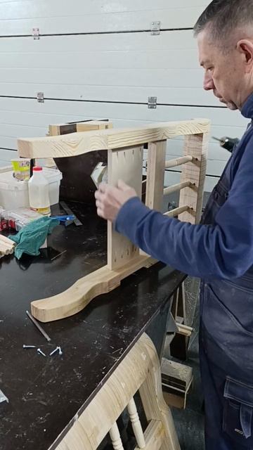 Деревянная скамейка софа в стиле ретро своими руками