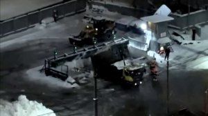 Вот так топят снег с дорог