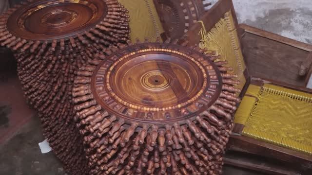 Топ-10 потрясающих видеороликов о процессе деревообрабатывающего производства. смотреть онлайн