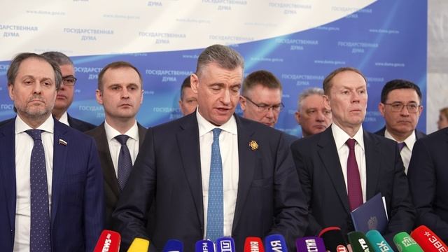 ЛДПР поддержит законопроект о предоставлении участникам БД 35-дневного неоплаченного отпуска смотреть онлайн