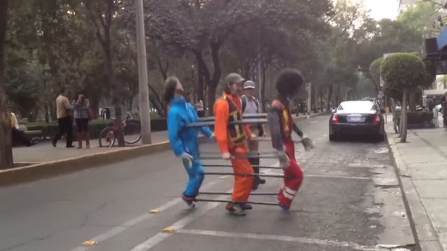 Самые Удивительные Уличные Представления в Мире. Видео из интернета. смотреть онлайн