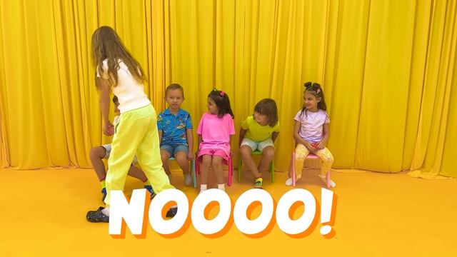 Настя пробует быть няней редких животных смотреть онлайн