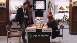 Официальный трейлер «Королевы шахмат» от Netflix