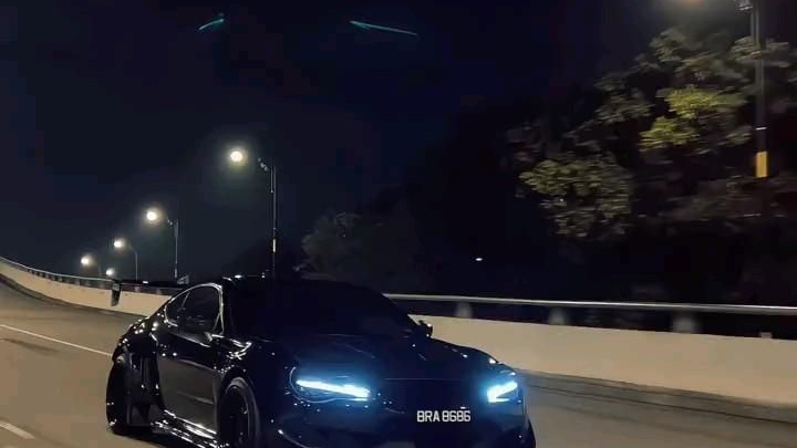 стрим смотреть онлайн