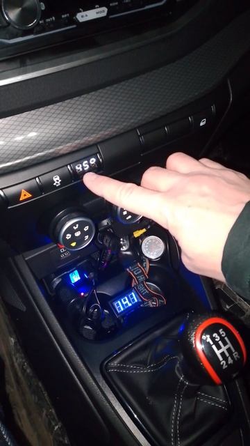 Температура упала до 45 градусов сразу как только перевели регулятор в горячий сектор смотреть онлайн