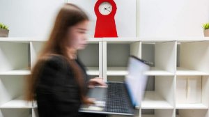 Исследование выявило резкий рост сокращений персонала