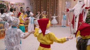 Новогодний утренник Берёзки