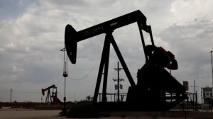 В Казахстане приостановили добычу нефти на месторождениях Тенгиз и Королевское