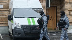 Приставы передадут Лурье ключи от квартиры Долиной 19 января