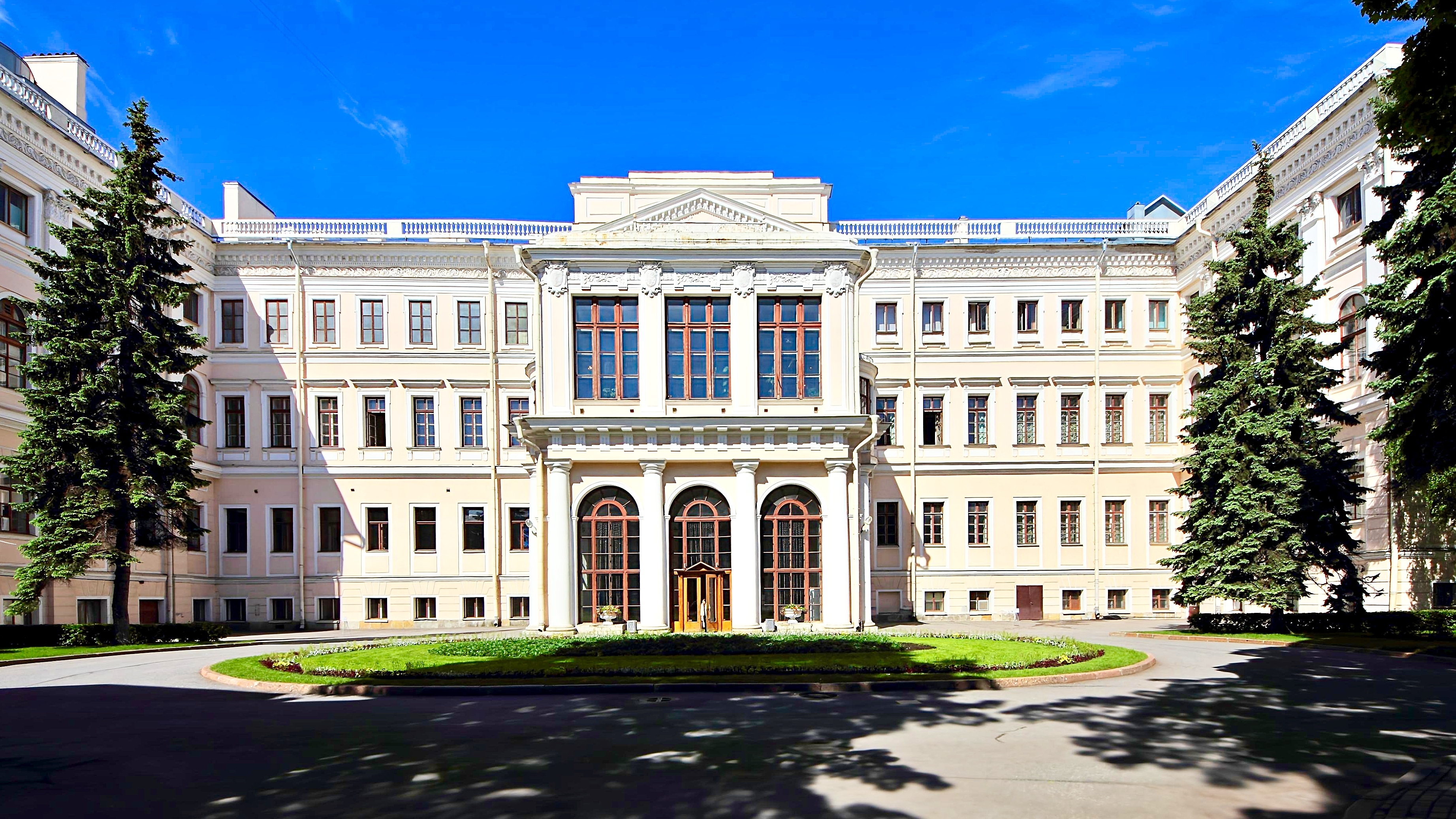 Санкт-Петербург Аничков дворец смотреть онлайн