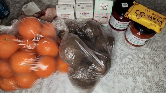 Закупочка продуктов. Выкладываю алмазную мозаику от Людмилы. Раскрашиваю. смотреть онлайн