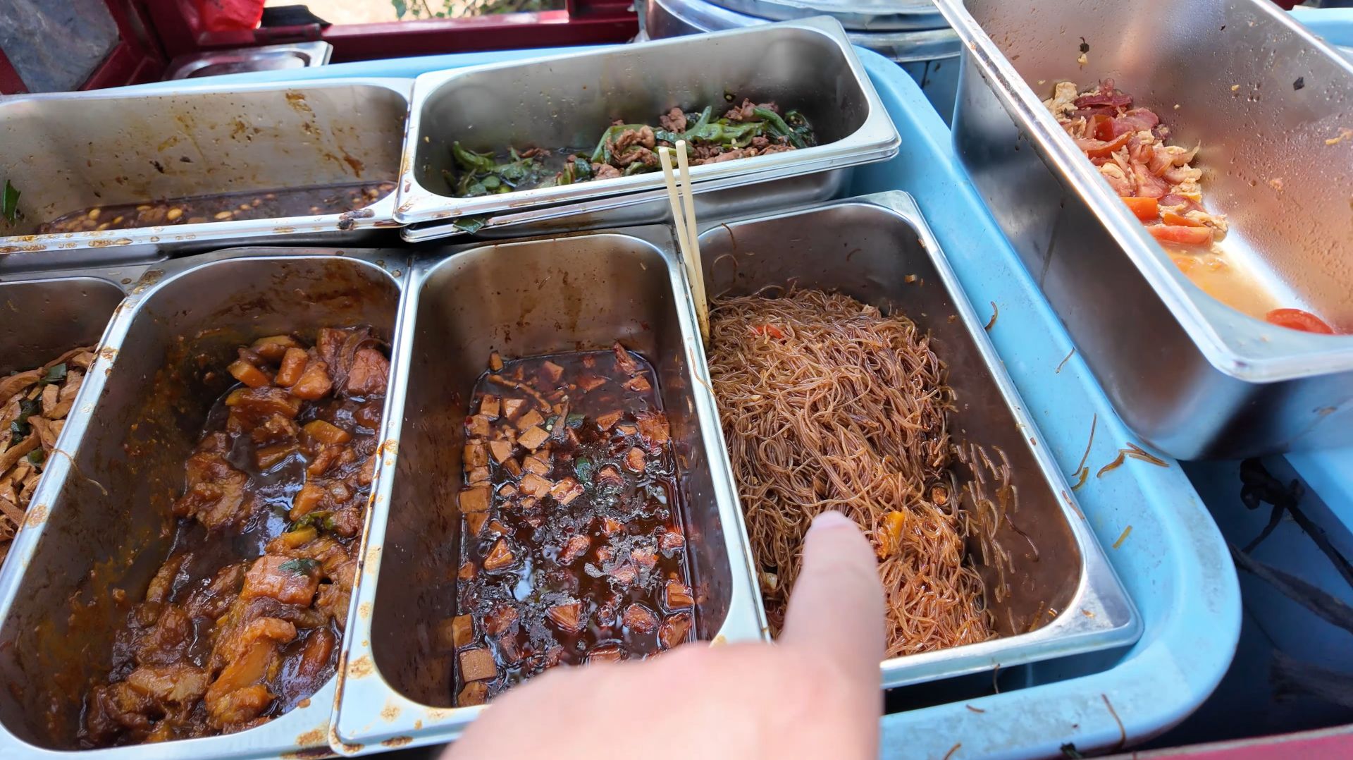 Обедаю с местными в Ялунвань. Изучаю бухту Ялонг Бэй (Санья) смотреть онлайн