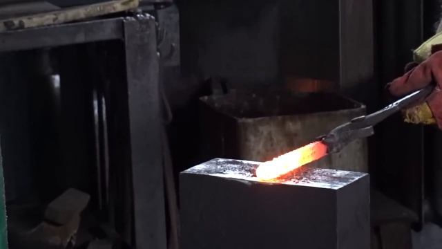 89 Мозаичный дамаск Этуаль смотреть онлайн