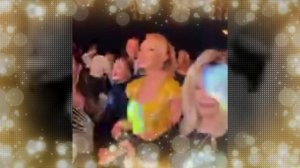 Оскорбивший Шамана (Shaman) Галкин (артист Макс