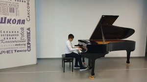 Эдвард Григ "В пещере горного короля", исполняет Дмитрий Панин