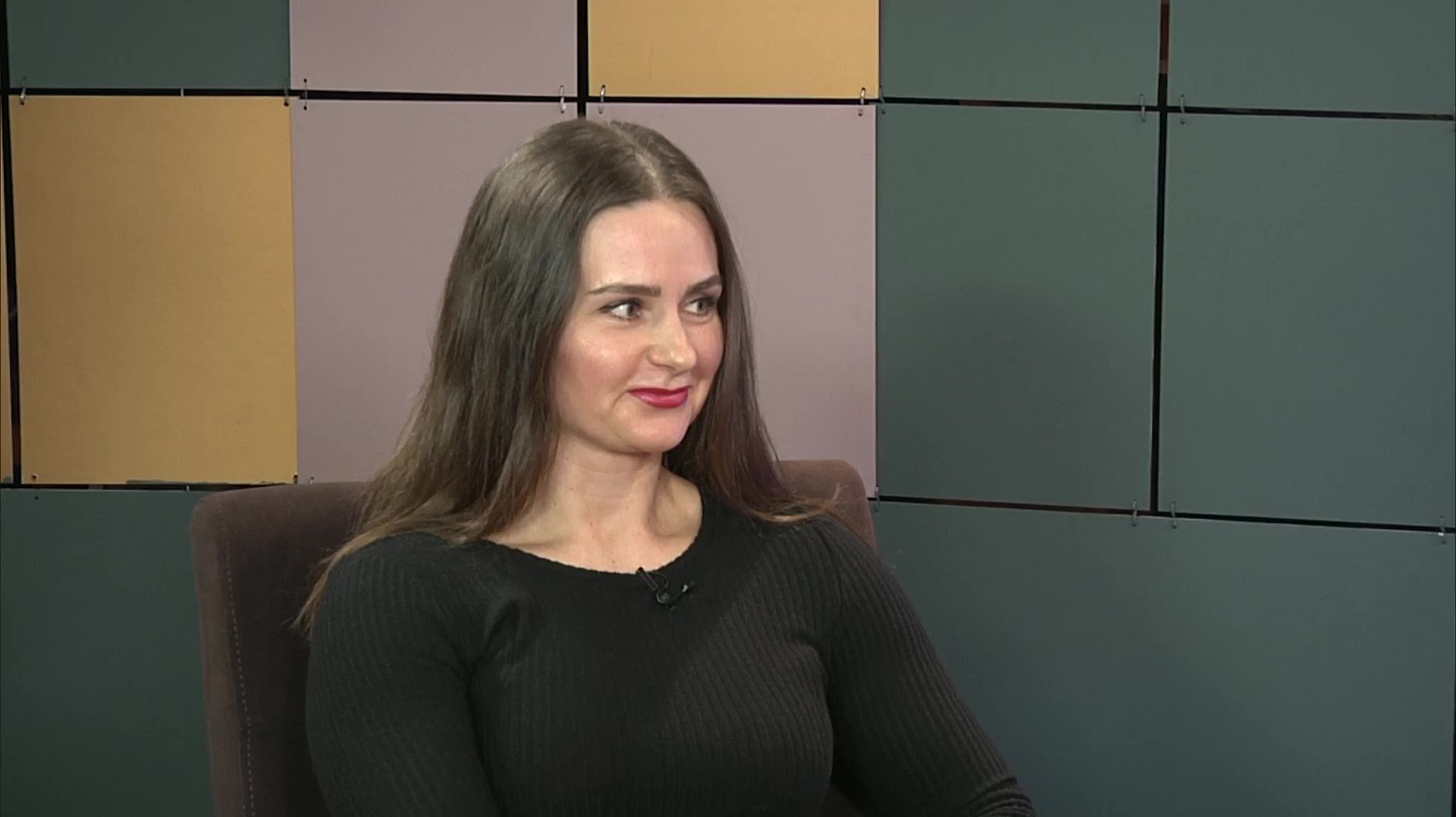 Стоит ли начинать год с диет и изнуряющих тренировок? смотреть онлайн