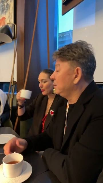 Домашние животные в доме..что несут? смотреть онлайн