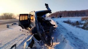 В Приморском крае сотрудники Госавтоинспекции устанавливают обстоятельства ДТП с погибшим