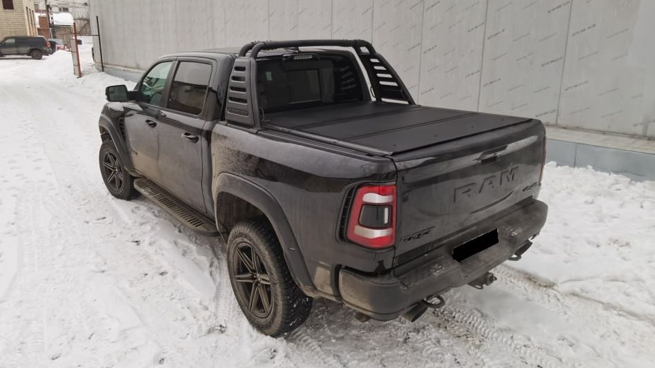 Крышка РАМ ТРХ RHO под штатный РАМБАР