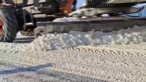 Работники дорожных служб Пестречинского района выходят на улицы с раннего утра