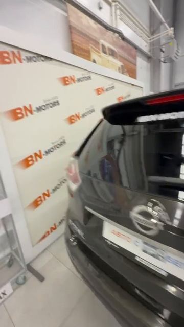 Продается NISSAN X-TRAIL 2015 /Авто с пробегом смотреть онлайн