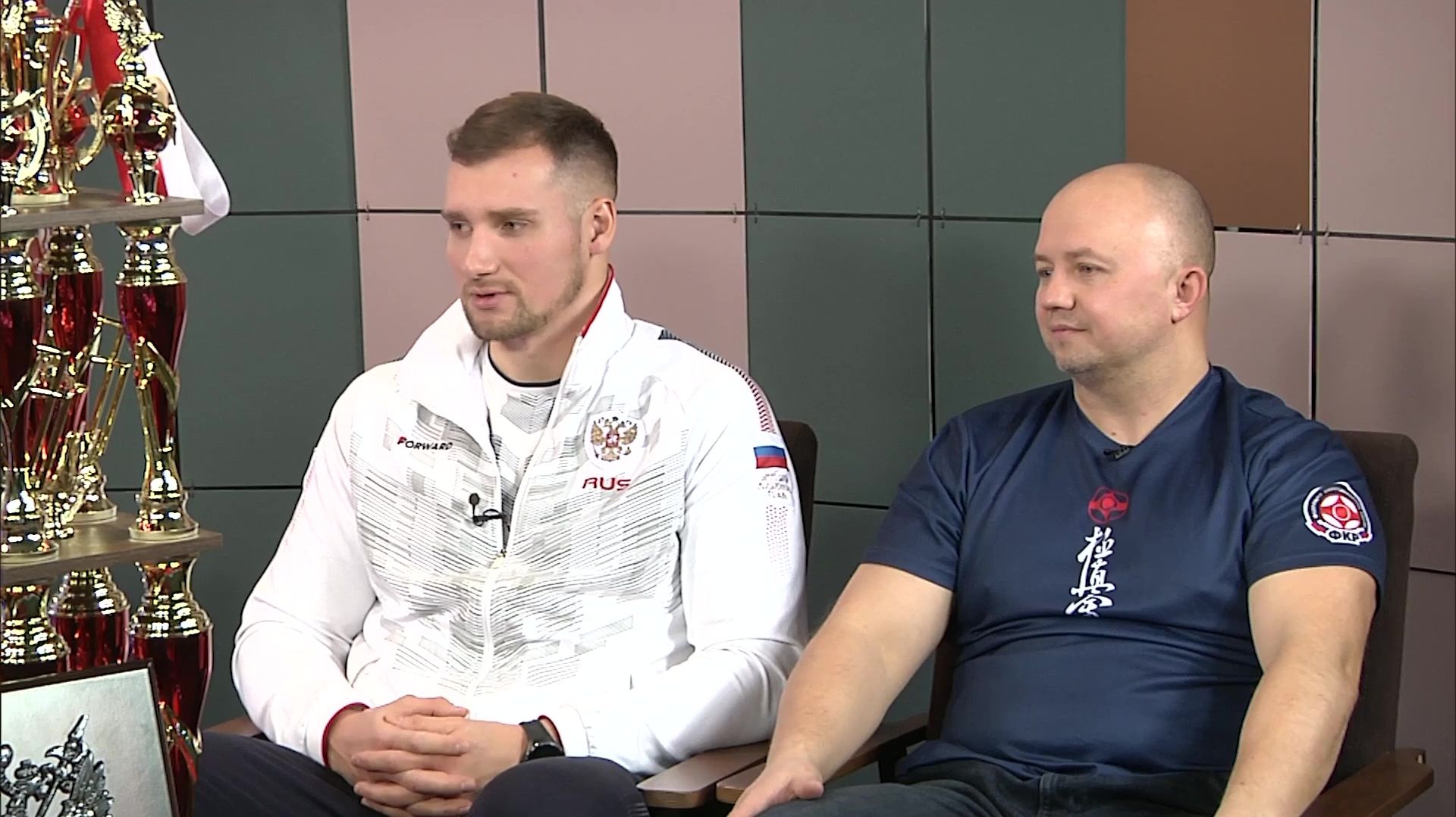 Среди лучших в абсолютной весовой категории смотреть онлайн