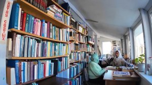 При храме работает библиотека