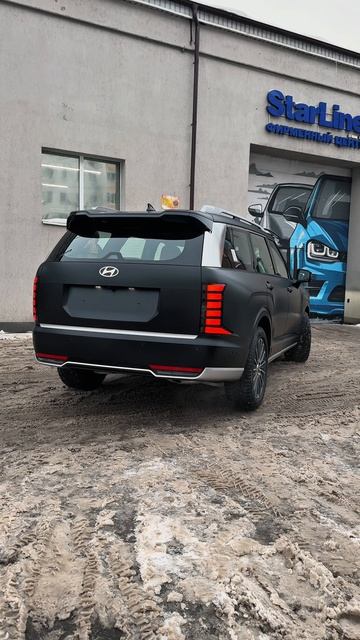 Оклейка кузова нового Hyundai Palisade 2025 года матовой полиуретановой пленкой смотреть онлайн