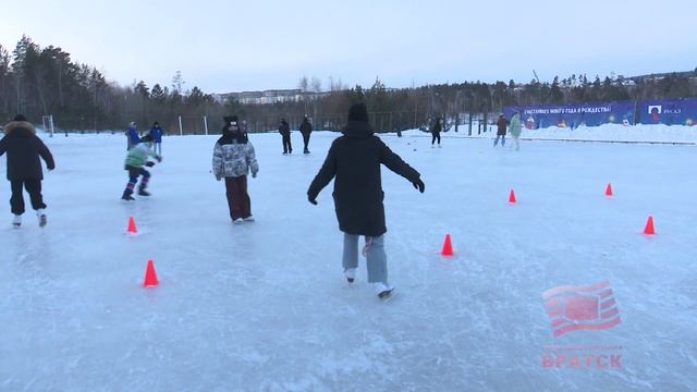 День студента по-сибирски! Акция "Все на лёд!" вновь объединит учащихся Братска смотреть онлайн