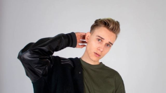 Песни исполнителя «Остап Парфенов» смотреть онлайн