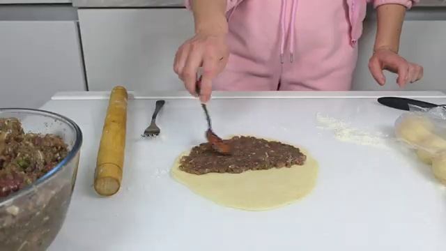 НЕ ГОТОВЬ ЧЕБУРЕКИ ПОКА НЕ ПОСМОТРИШЬ ЭТО Ошибка из-за которой они не получаются Все СЕКРЕТЫ смотреть онлайн