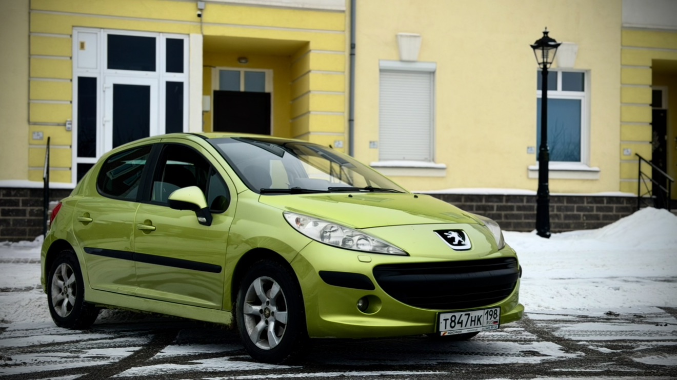 Peugeot 207, 2008, 1.6 акпп, в отличном состоянии, пробег 127 смотреть онлайн