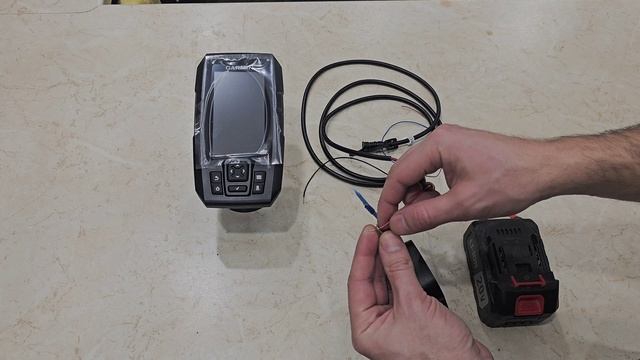 Обзор Распаковка Эхолот Garmin 4cv  Зимний датчик GT8 Как подключить аккумулятор от шуруповерта