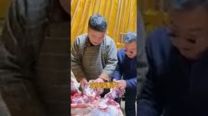 Традиционные монголы, живущие в юртах!  #еда #кулинария #монголия