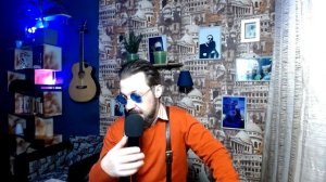 Сбежавшая Рената Литвинова вернулась протирать