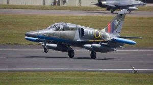 Бабиш заявил об отказе Чехии продать Украине самолеты L-159