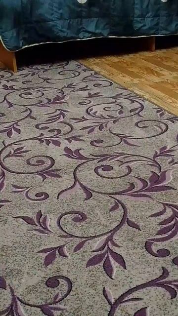 Бусинка беситься начала, за кадром вообще бегала это капец как😂😂😂😂 смотреть онлайн