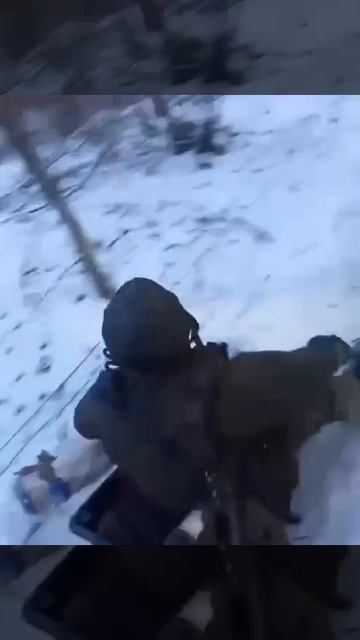 ‼️Не сходи с тропы.‼️ Многие территории уже считаются "безопасными", смотреть онлайн