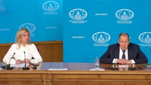 Лавров заявил, что РФ привержена поиску дипломатического решения украинского кризиса.