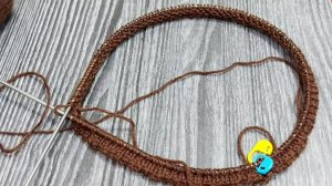 УВИДЕЛА И ЗАХОТЕЛА СВЯЗАТЬ ЭТО НЕМЕДЛЕННО