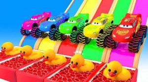 МОЛНИЯ МАКВИН ПРОХОДИТ ИСПЫТАНИЯ МУЛЬТИКИ ПРО МАШИНКИ