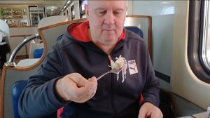 Едем на море на поезде в Адлер/Сходили в вагон - ресторан/Кайфуем в купе