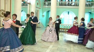 «Я в Бийске» - посещение зимнего бала "В сказочном королевстве" (Бийское телевидение)