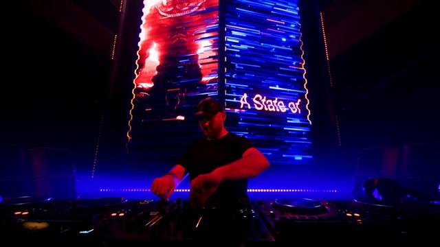 Aly Fila live at A State of Trance 2025 (Friday Area 2) смотреть онлайн
