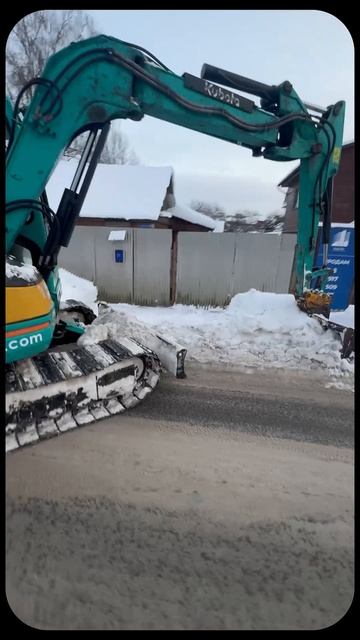 Что могло пойти по плану во время помощи городу?) смотреть онлайн