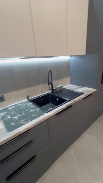 В новом, Элитном районе города продается шикарная 2-х комнатная квартира! смотреть онлайн